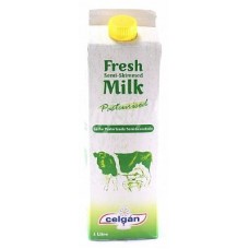 Celgan - Leche Fresca semidesnatada Frischmilch Frische Milch halbfett von kanarischen Kühen 1l Tetrapack produziert auf Teneriffa (Kühlware)